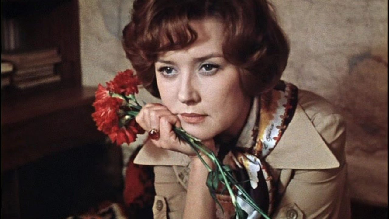 a Mulher Soviética foi retratada em 'Moscou Não Acredita em Lágrimas'