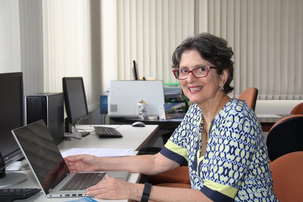 Celina Turchi, pesquisadora da Fundação Osvaldo Cruz em Pernambuco