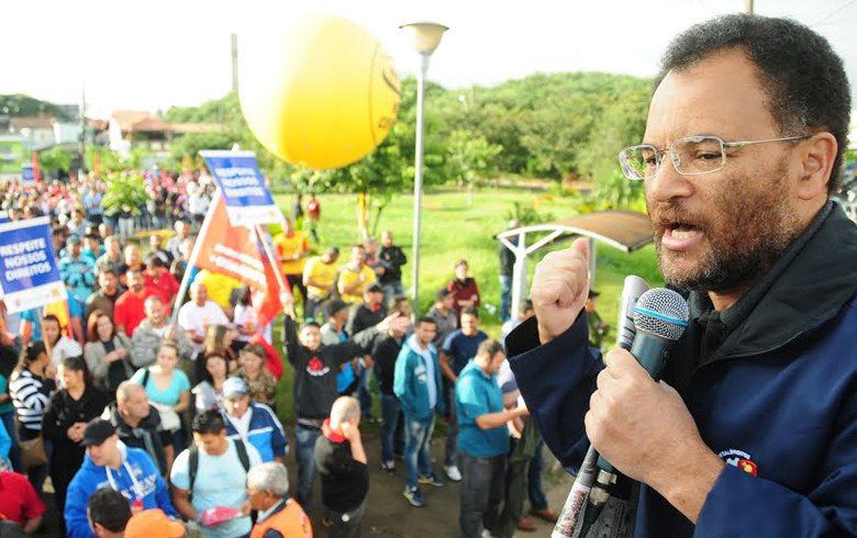 Jorginho, presidente do sindicato quer o afastamento imediato dos trabalhadores