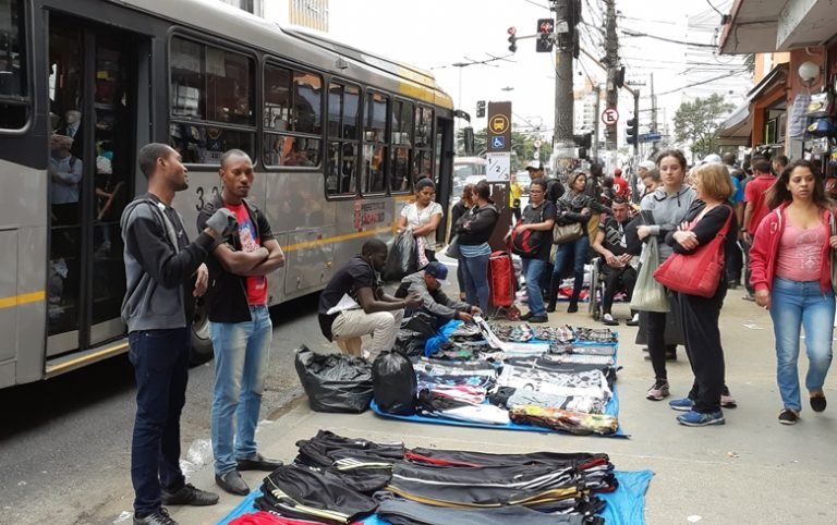 Mapeamento revela realidade de ambulantes em SP