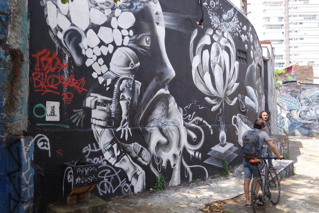 Arte de rua no Beco da Belmiro; Sampa tem streetart 23