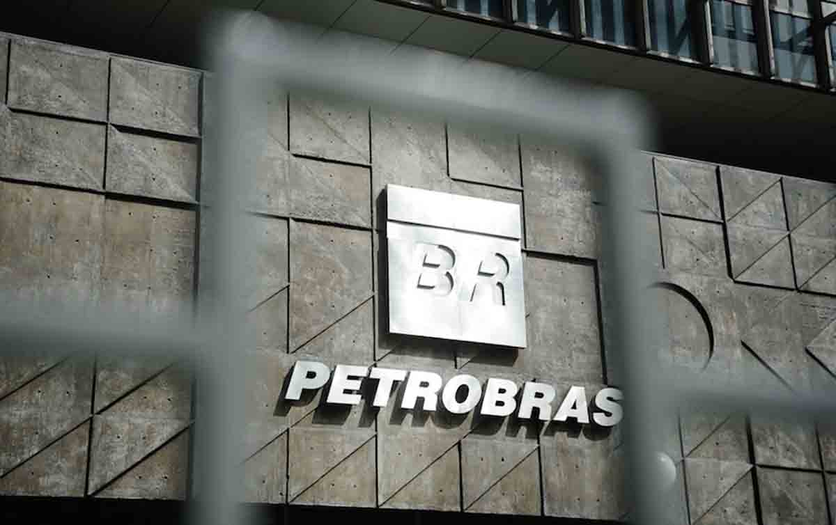 Petrobras realiza concurso para novas contratações/Foto: Tânia Rêgo/Agência Brasil