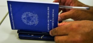 MTE atualiza multas trabalhistas para 2024; saiba novos valores