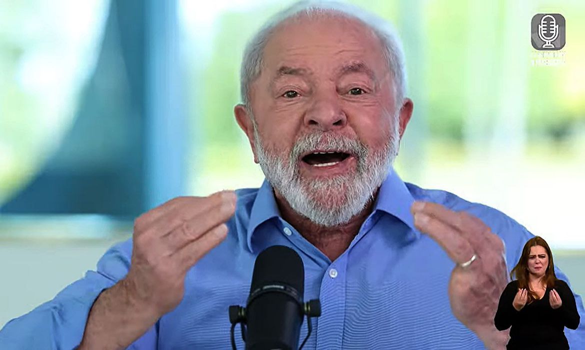 Juros do empréstimo consignado é criticado pelo presidente Lula/ Imagem: TV Brasil