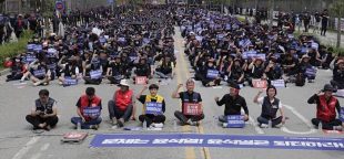 Sindicatos coreanos protestam contra escalada da repressão