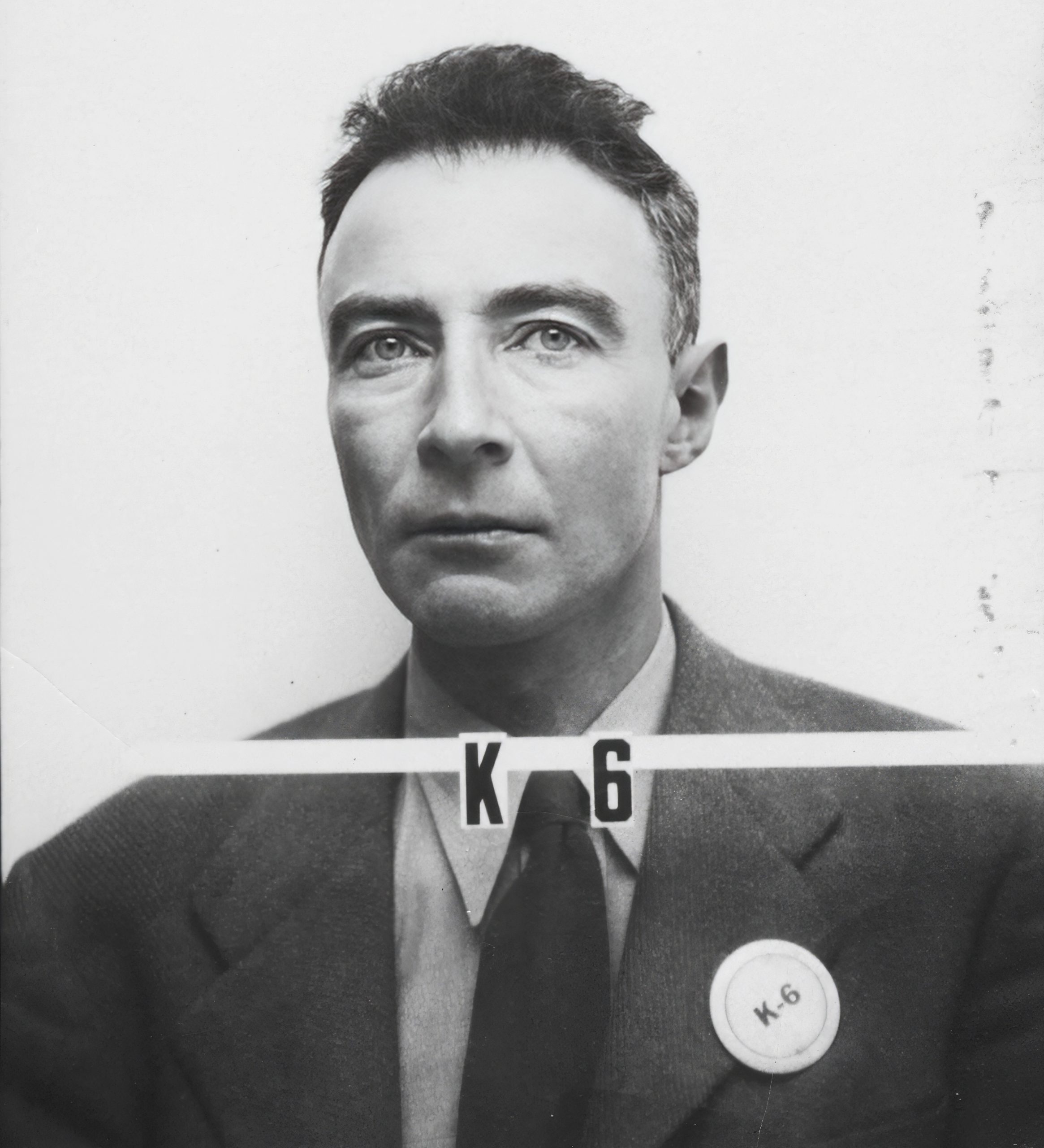 Foto de identificação de Oppenheimer do Laboratório de Los Alamos. Foto: Laboratório de Los Alamos