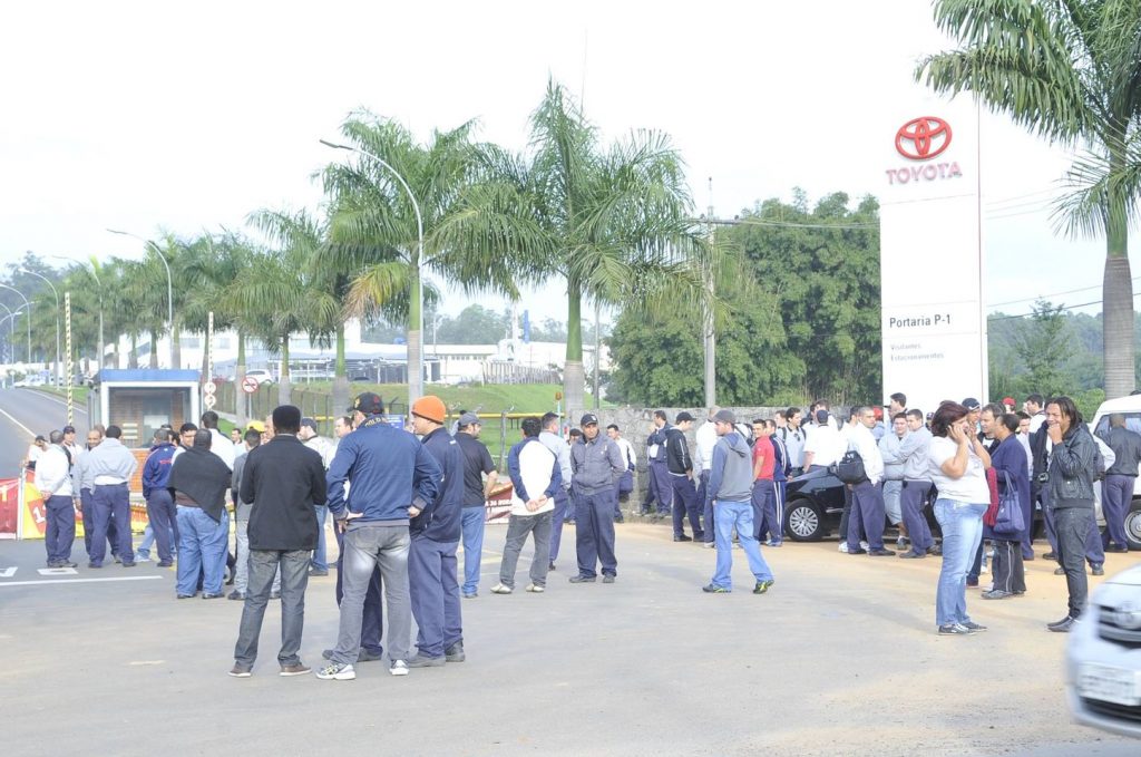 Trabalhadores da Toyota aprovam proposta e fecham Acordo