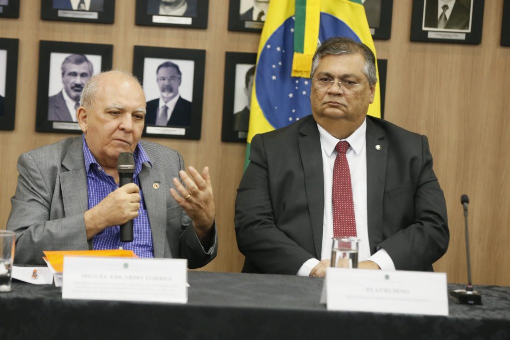 "Flávio Dino tem papel fundamental na democracia", diz Força