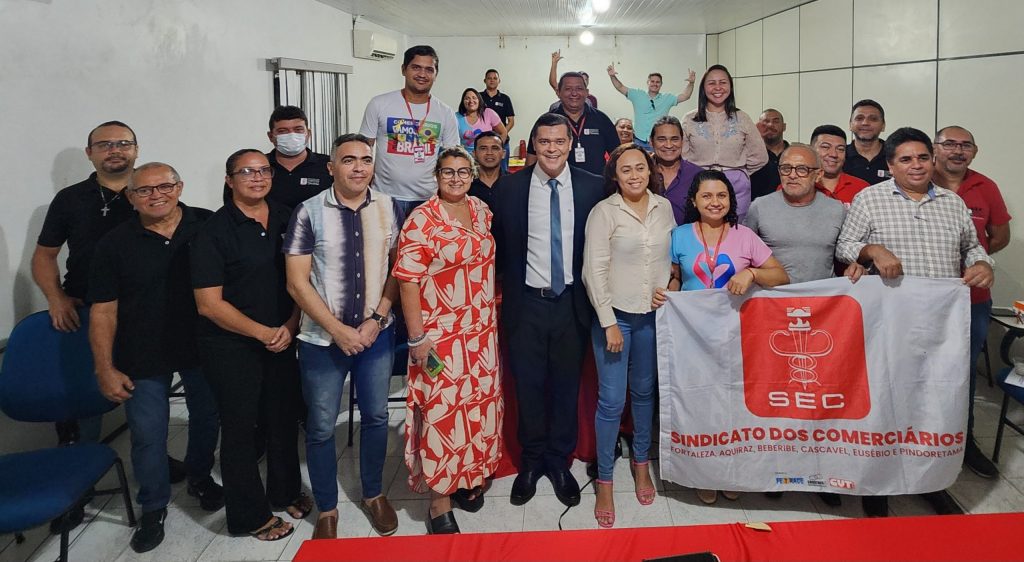 Direito trabalhista: comerciários de Fortaleza participam de formação