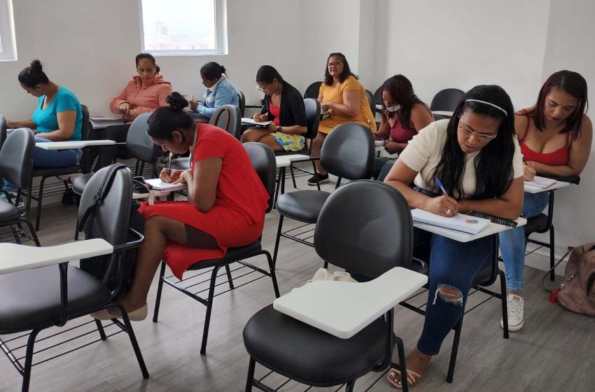 SIEMACO-SP oferece oportunidades de ensino para trabalhadores