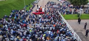 Sindmetana inicia campanha salarial com trabalhadores da Caoa em Anápolis