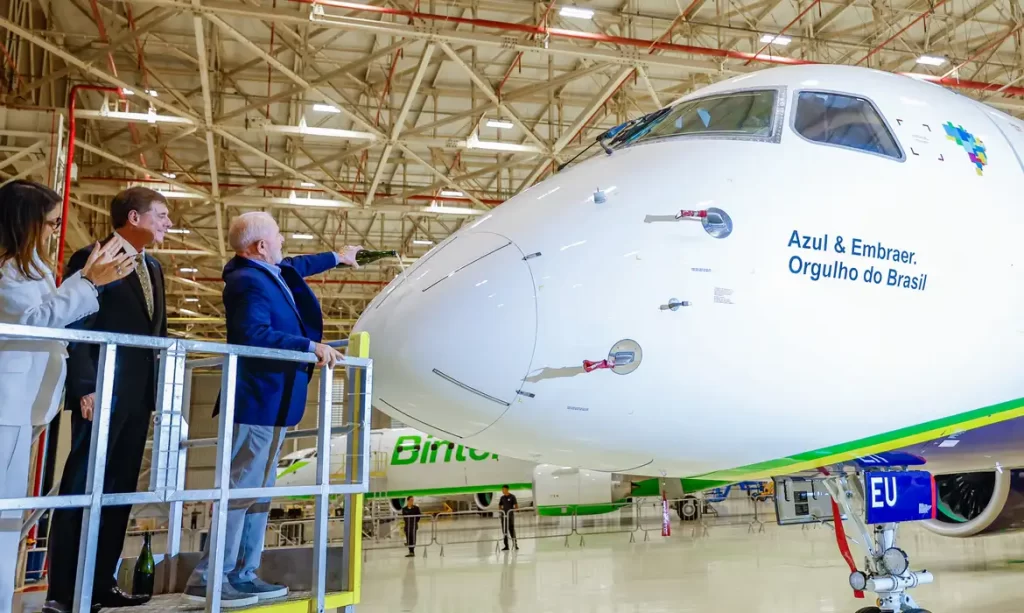 Embraer anuncia investimentos de 2 bilhões/Foto: Ricardo Stuckert/PR