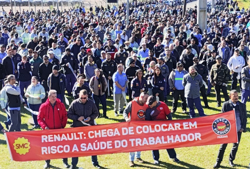 Greve dos metalúrgicos da Renault/Horse completa 22 dias