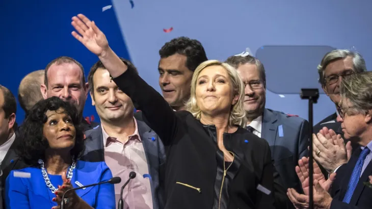 Avanço da Extrema direita na Europa. O partido de Marine Le Pen foi um dos vitoriosos da eleição europeia de junho. Foto Al Jazeera