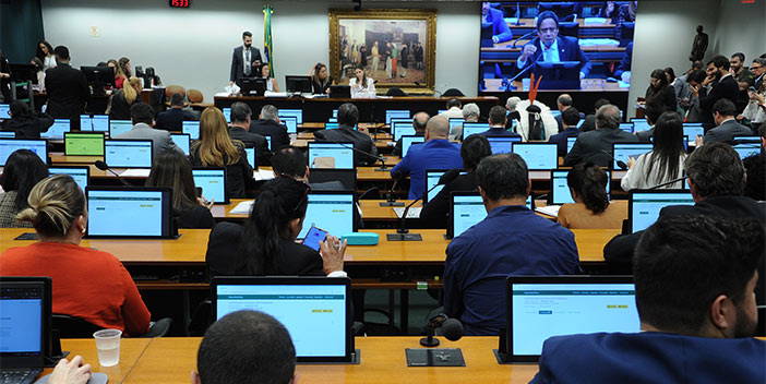 Comissão da Câmara dos Deputados discute PEC do Trabalho infantil