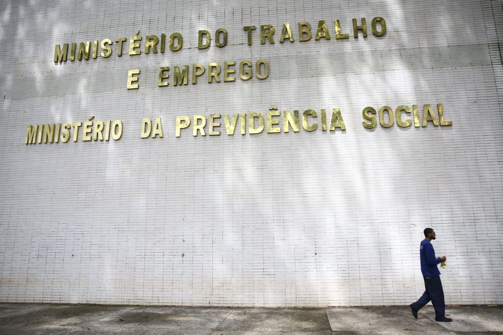 Ministério do Trabalho faz modernização de acesso ao registro sindical no CNES/Foto: Marcelo Camargo/Agência Brasil