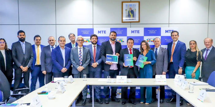 IndustriALL-Brasil e MBCB estudam transição energética dos transportes