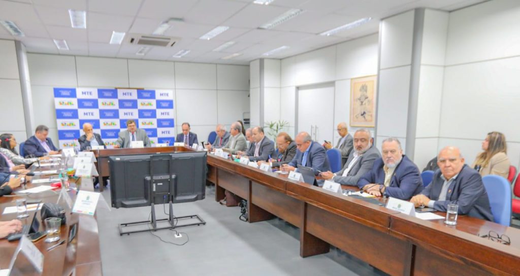 Conselho Nacional do Trabalho reunido em Brasília, Trabalhadores, empresários e governo