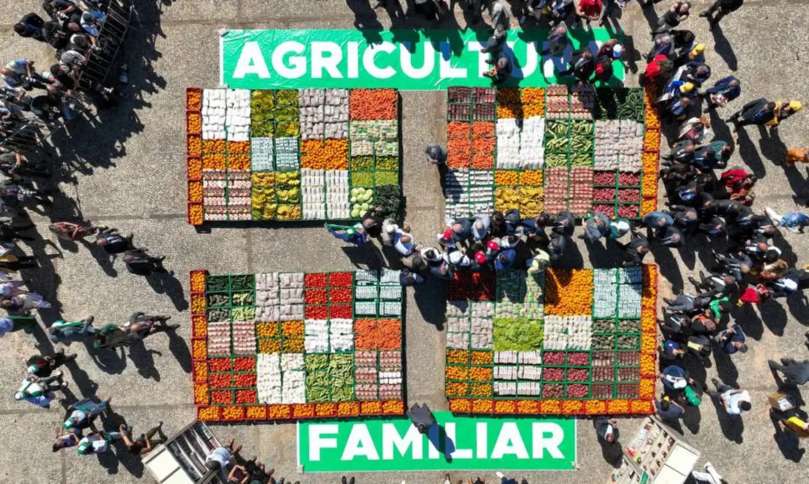 A agricultura familiar é benéfica para o clima, para a economia e para a sociedade. Foto do Programa de Aquisição de Alimentos é publicado no Diário Oficial, Ricardo Stuckert/Agência Brasil.