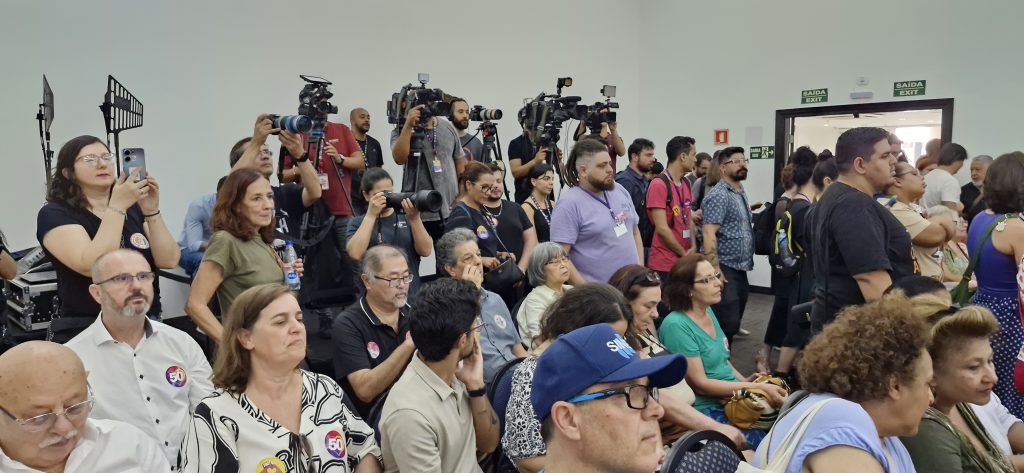 Reunião de idosos com Boulos. Luisinho e Andrea