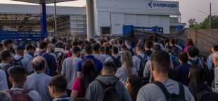 Trabalhadores da Embraer rejeitam proposta com ataque a direitos