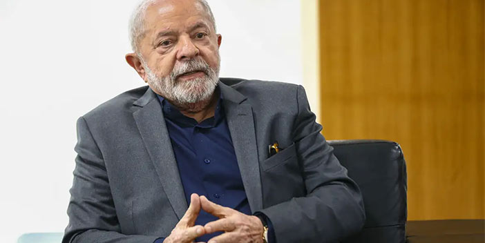 Alguém que pratica assédio não vai ficar no governo", diz Lula