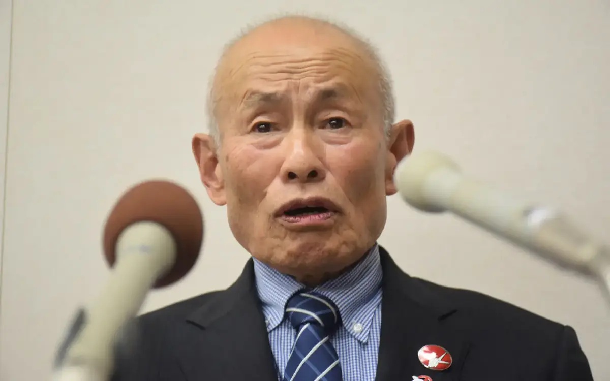 Toshiyuki Mimaki recebe Nobel da Paz em nome da organização. Foto reprodução AFP