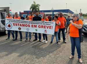 Greve: Trabalhadores da Brinquedos Estrela, de Itapira-SP, sob comando do Sindicato