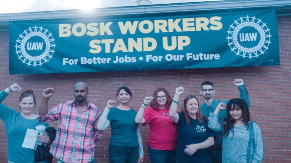 Trabalhadores da BlueOval SK, em Kentucky, lançam campanha sindical. Foto: UAW.