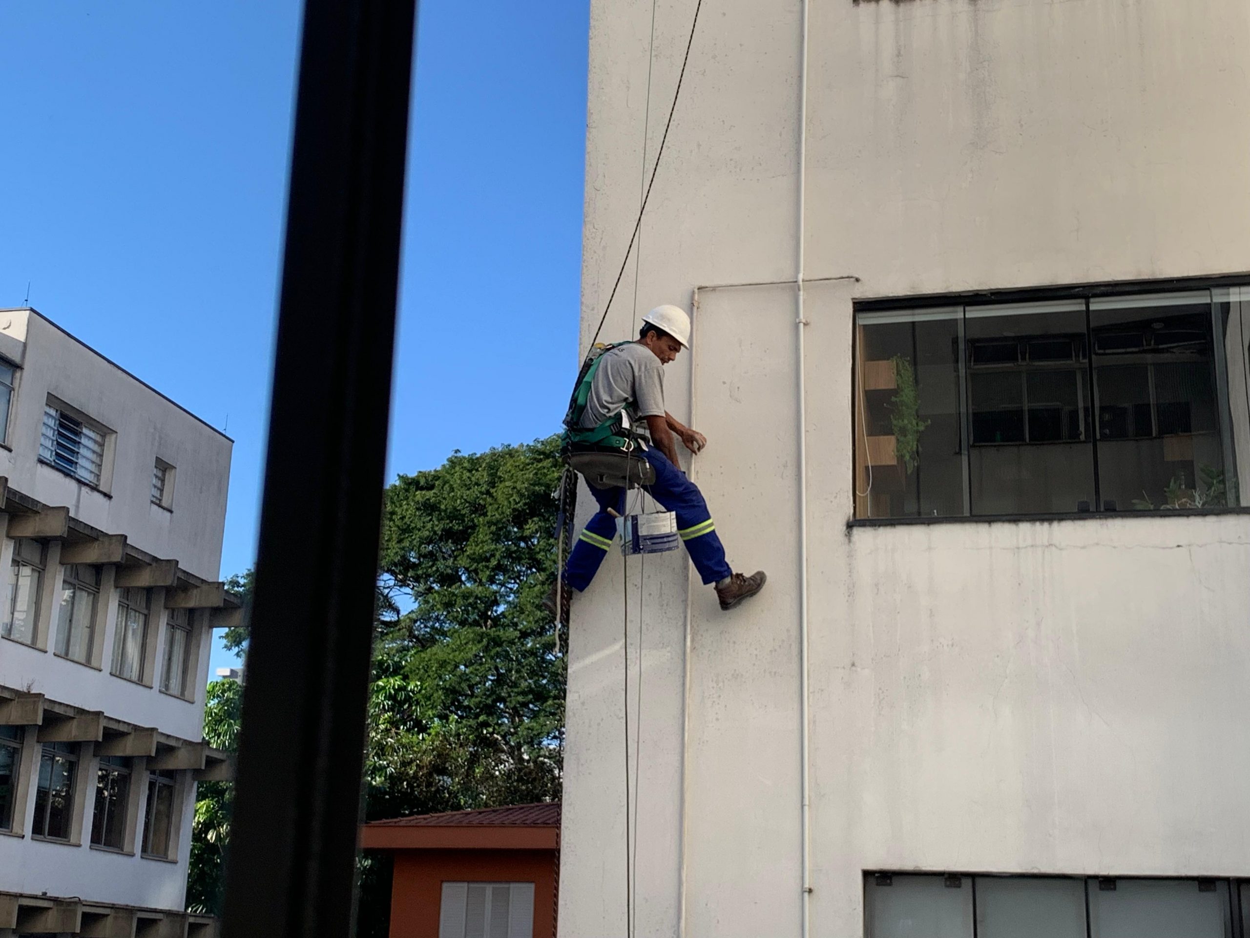 Construção foi um dos setores que impulsionou a queda no desemprego