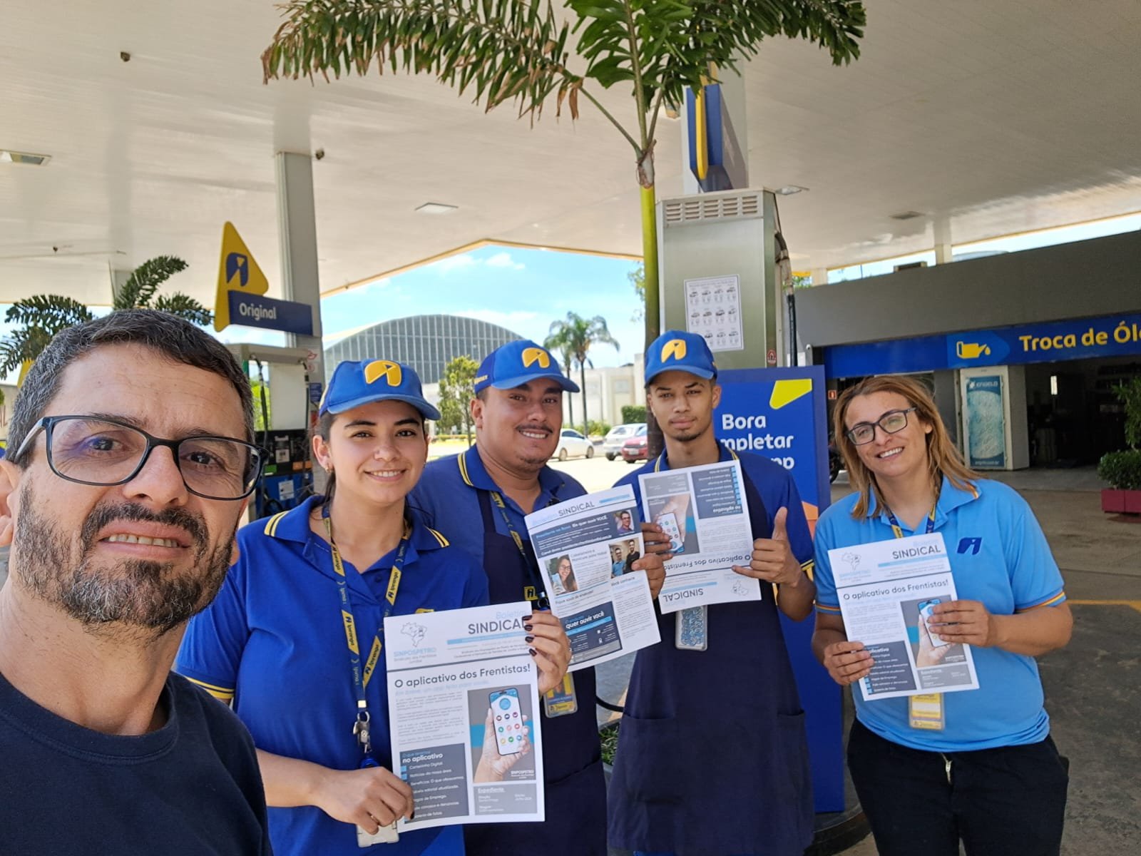 Frentistas de Jundiaí aprovam por ampla maioria pauta da campanha salarial Frentistas de Jundiaí aprovam por ampla maioria pauta da campanha salarial