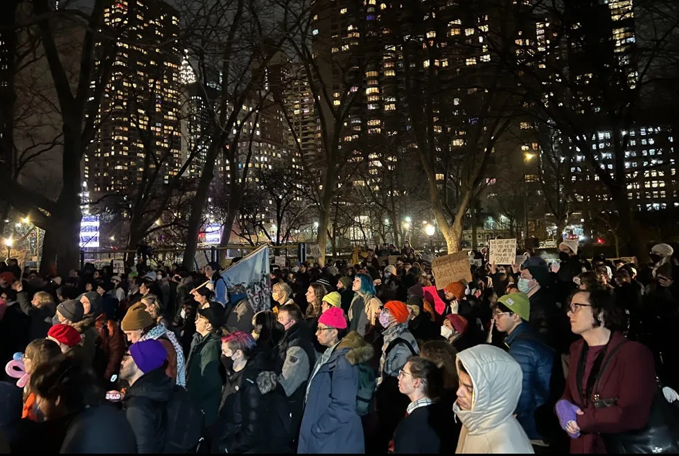 Manifestação pelos direitos trans em Nova York. Foto: People´s World Manifestação pelos direitos trans em Nova York. Foto: People´s World
