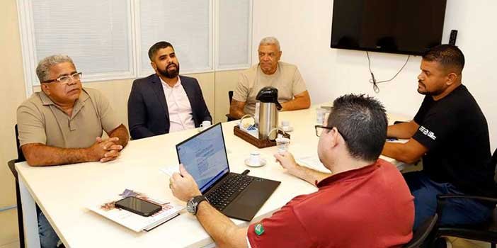 SIEMACO-SP avança em negociações com a PES MENEZES