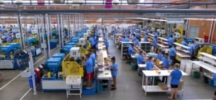 Indústria calçadista alcança 290,3 mil empregos em fevereiro