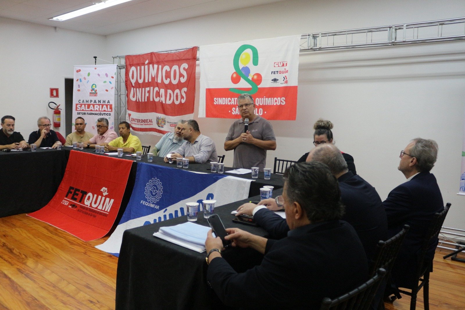 Trabalhador da indústria farmacêutica aprova proposta patronal