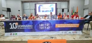 Servidores Públicos realizam 10º Seminário; acompanhe