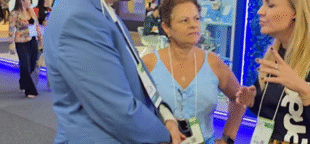 Jefferson Caproni dá entrevista no 2º Encontro de Auxiliares e Técnicos de Enfermagem