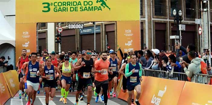 3ª Corrida do Gari de Sampa reúne milhares de atletas no Centro Histórico da capital 3ª Corrida do Gari de Sampa reúne milhares de atletas no Centro Histórico da capital