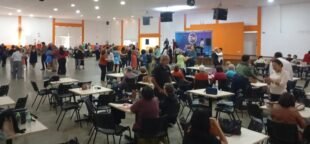 festa junina com o Sindicato dos Aposentados, com música ao vivo e animação no coração de Americana.