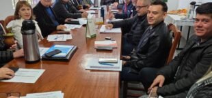 Trabalhadores da BRF em SC iniciam negociação com empresa