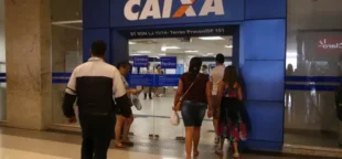 Atividade em Londrina reforça luta por melhorias no Saúde Caixa