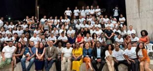 MTE qualifica egressos e familiares em tecnologia no Rio