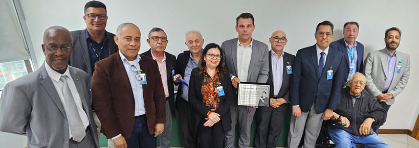 Sinthoresp recebe deputado e reforça defesa da categoria