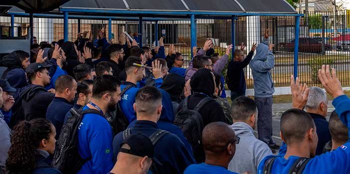 Metalúrgicos da Latecoere rejeitam proposta da Fiesp