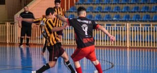 O 19º Campeonato de Futsal dos Metalúrgicos de Guarulhos começou com 66 gols em 12 partidas.