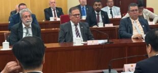 Juruna fala pelos tabalhores do Brasil na China: Diálogo Internacional