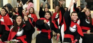 Fecomerciários homenageia professores através de arte e vídeo.