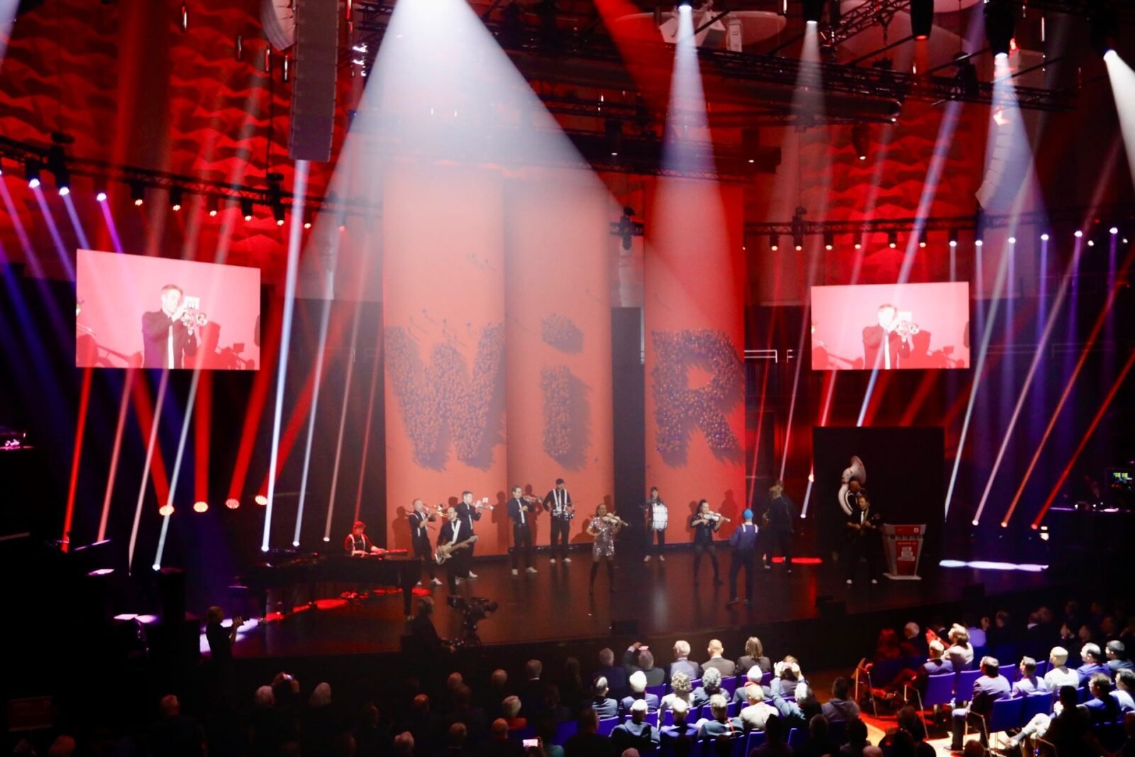 Químicos da Força participam do 8º Congresso Sindical do IGBCE na Alemanha