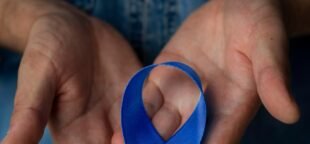 Prevenção ao câncer de próstata: a campanha Novembro Azul traz informações essenciais para todos os homens.