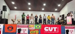 Miguel Torres, com sindicalistas, fala na COP 30: decisões climáticas e sociais